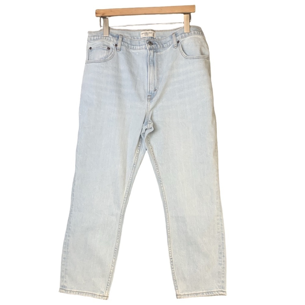 Abercrombie The Skinny High Rise 16/32, 25” Leg Ankle Cropped Light Wash Stretch